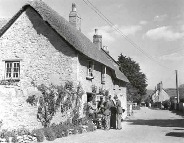 US Troops in an English Village 3
